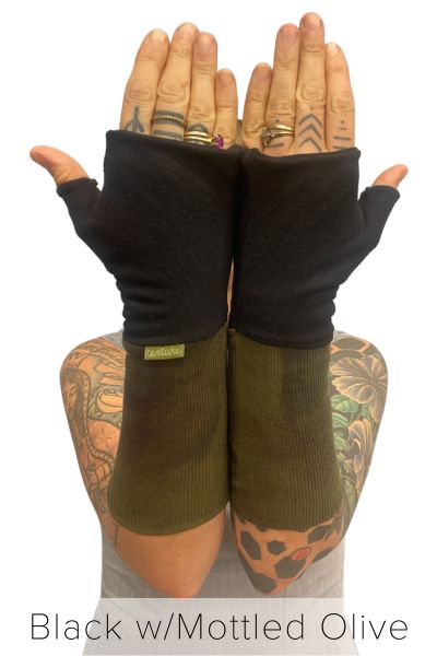 Knit Mitts® :: S/M :: ASSORTED